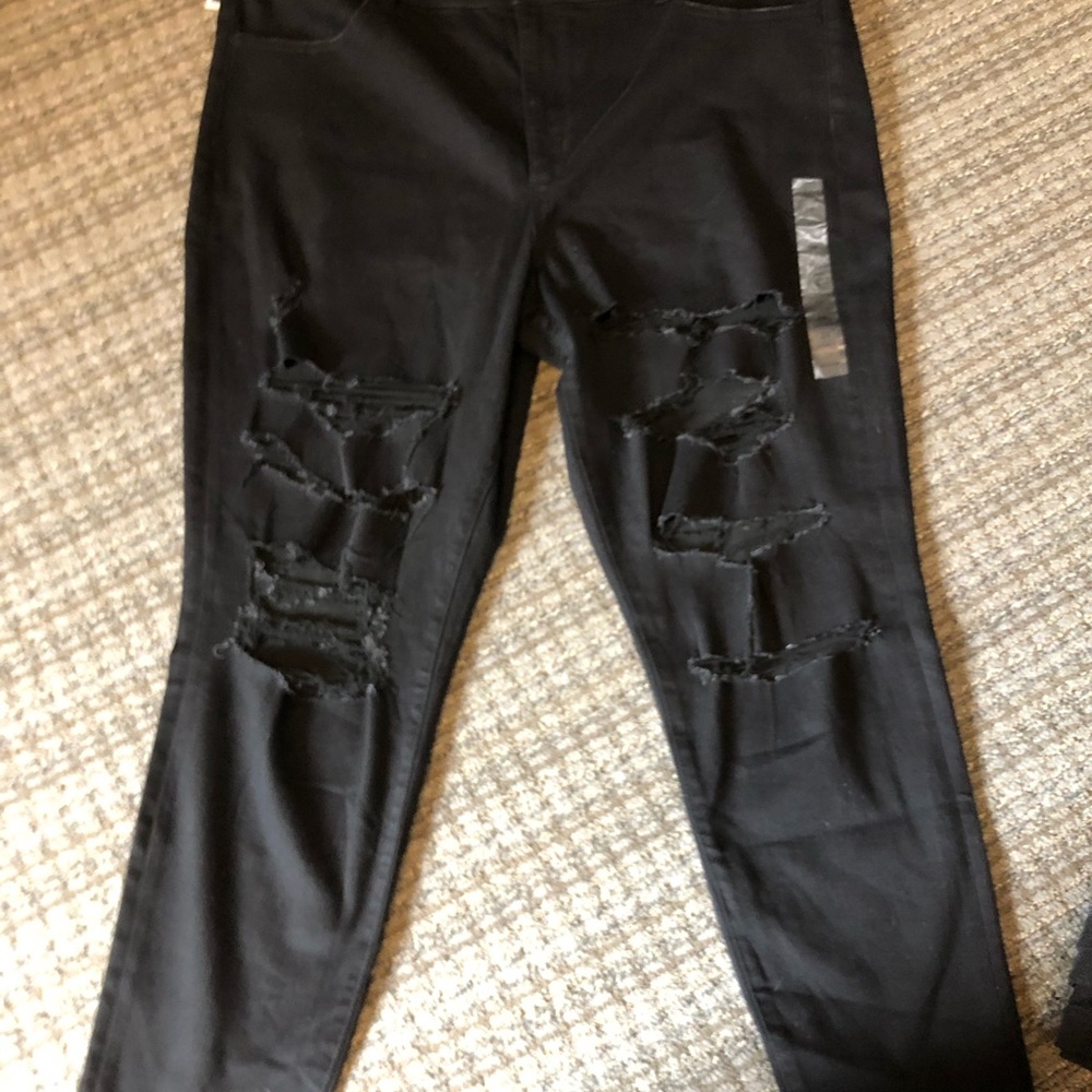 American eagle ripped skinny jeans